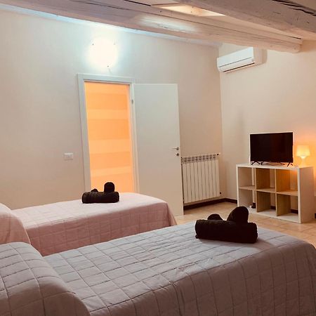 شقة Casa Amelie بسكييرا ديل غاردا المظهر الخارجي الصورة
